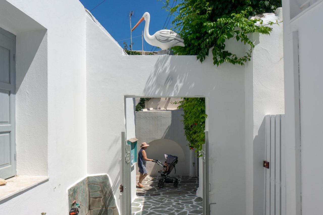 Pelican Paros Exteriör bild